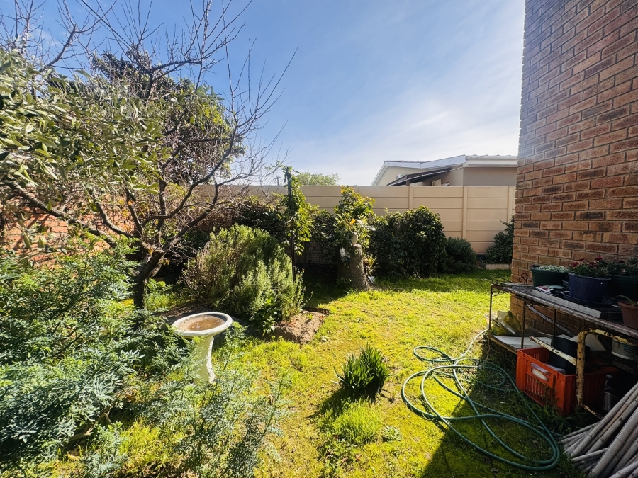 4 Bedroom Property for Sale in Van Der Stel Western Cape